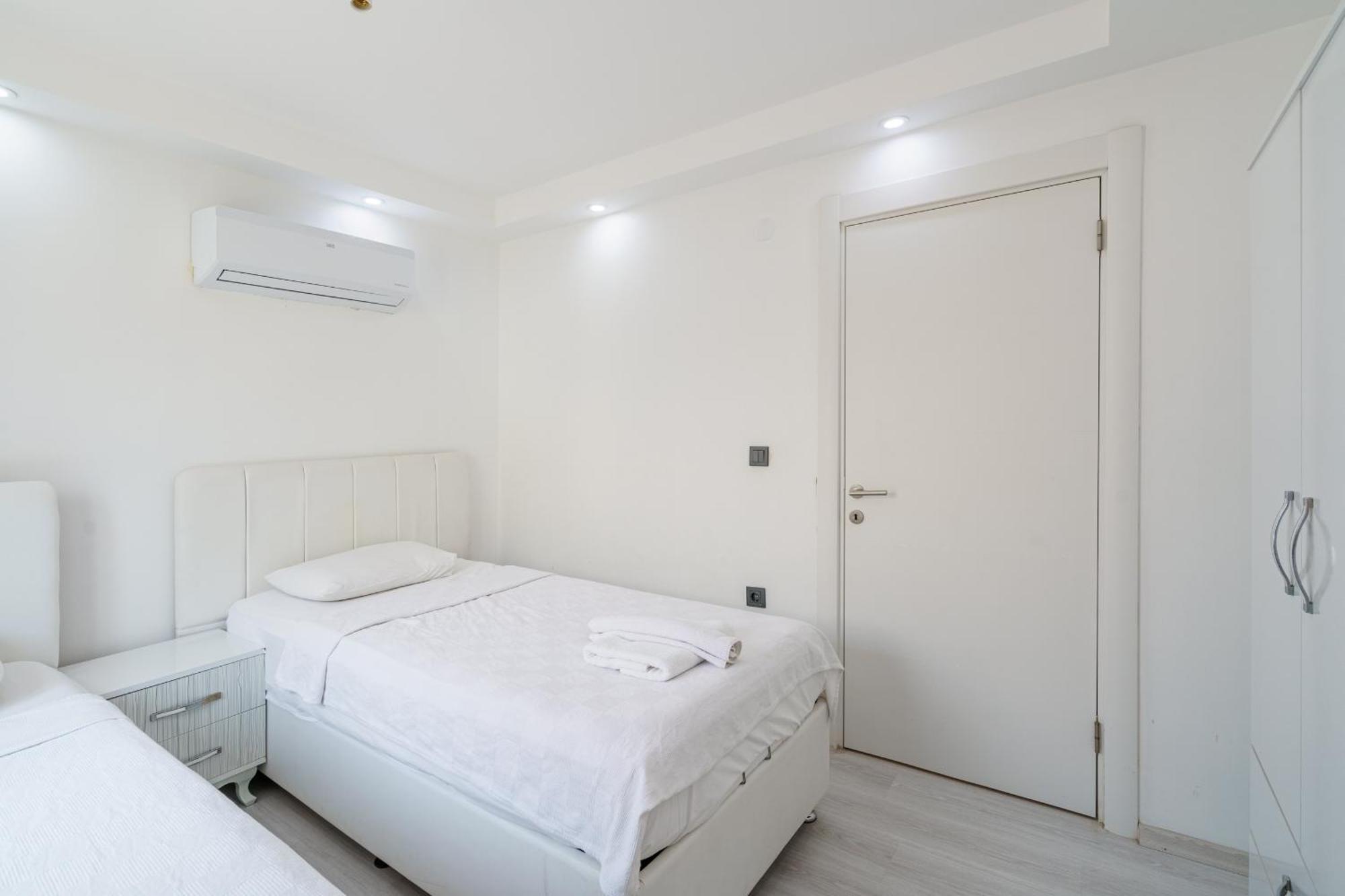 Luxury Ada Marin Villa
